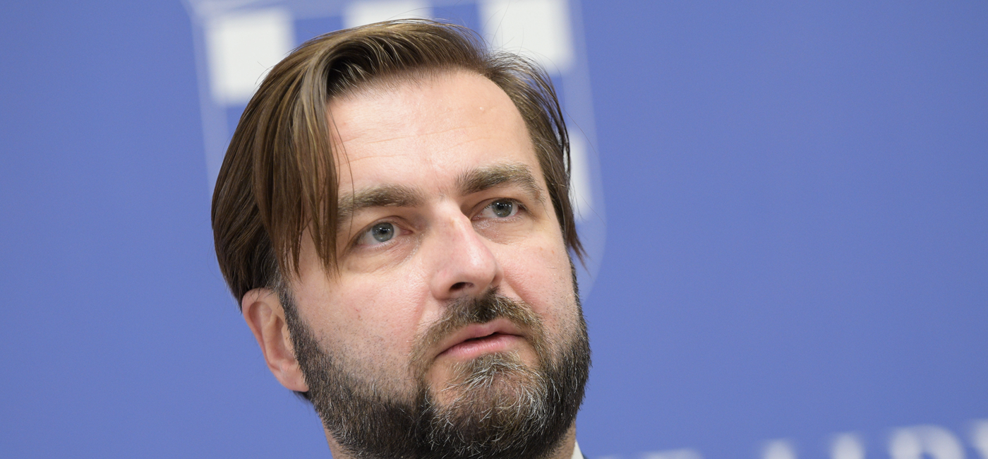 Ministar Ćorić: Cijene goriva od sutra bi mogle biti niže od onih propisanih Uredbom